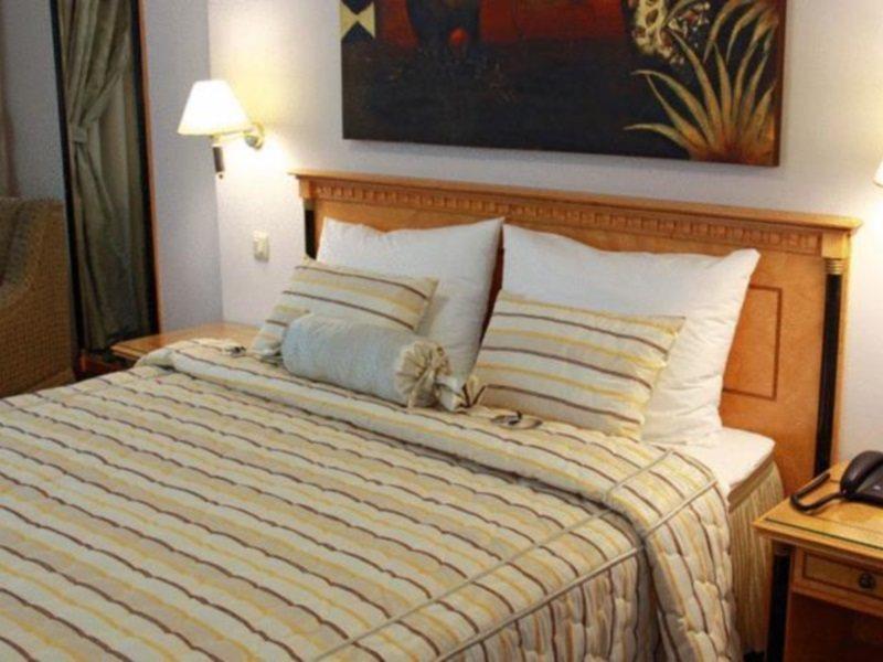 Garni Hotel Master ノヴィ・サド エクステリア 写真